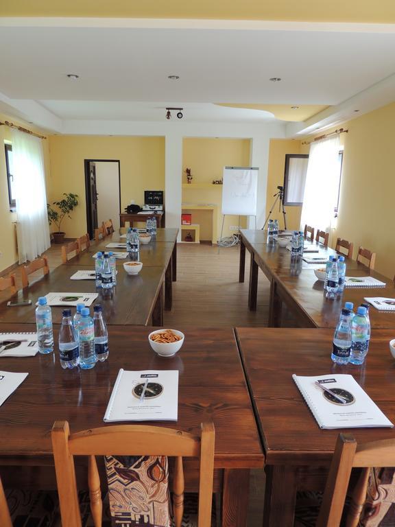 Mokus Panzio Bed and Breakfast Bicfălău Esterno foto